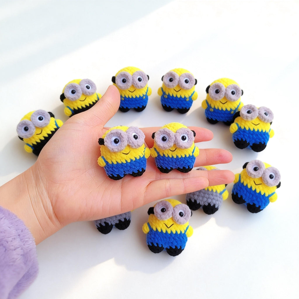 Handmade Crochet Yellow‑Blue Goggle‑Eyed Doll|Plush Figure Keychain & Bag Ornament
