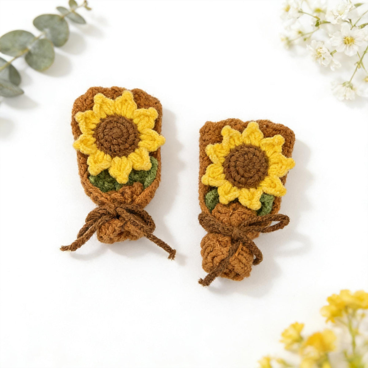 Handmade Crochet Sunflower Bag Charm, Sunflower Keychain, Amigurumi Flower Pendant, Gift for Her