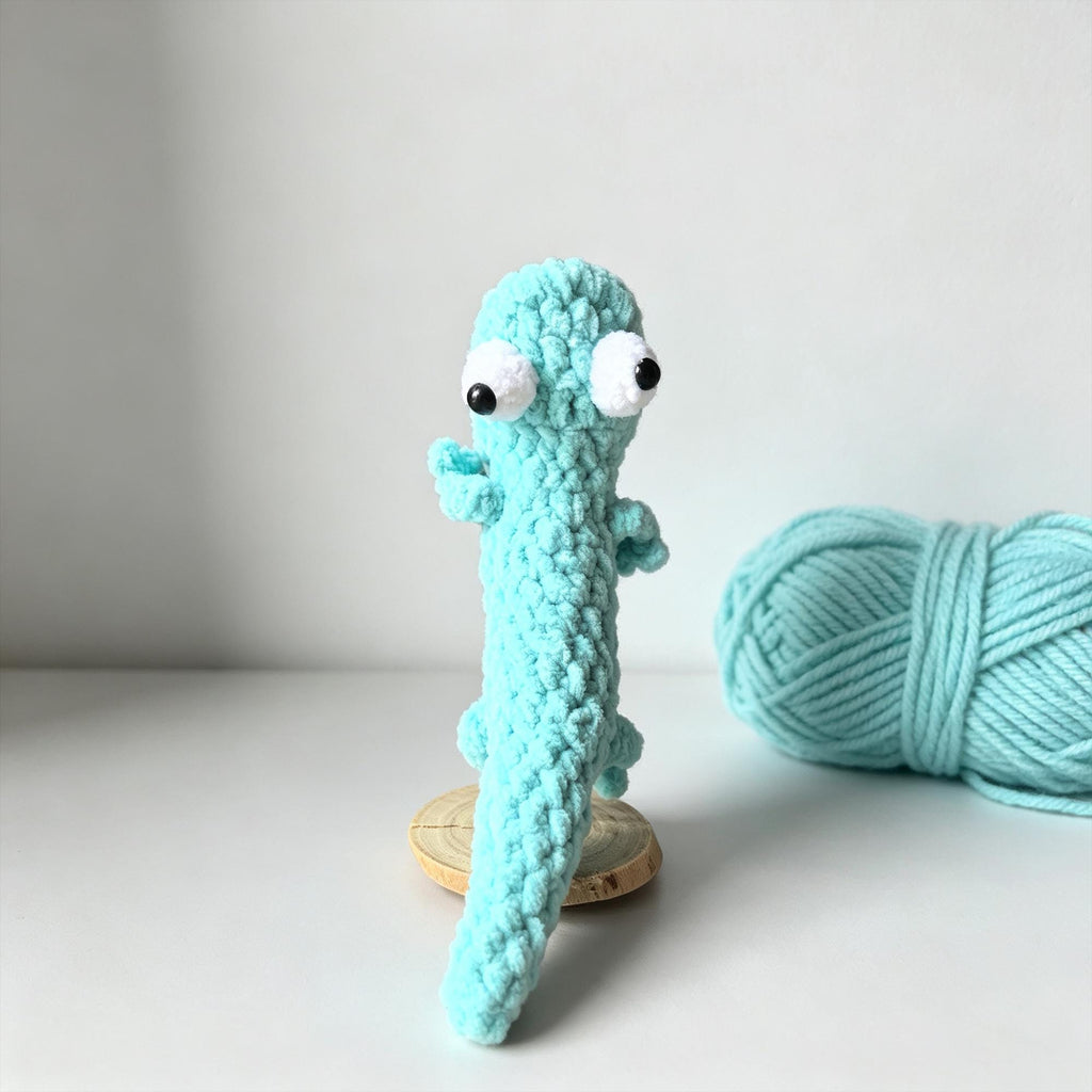 Crochet Mini Lizard Keychain | Handmade Amigurumi Animal Toy | Crocodile Doll | Funny Gift | Bag Charm