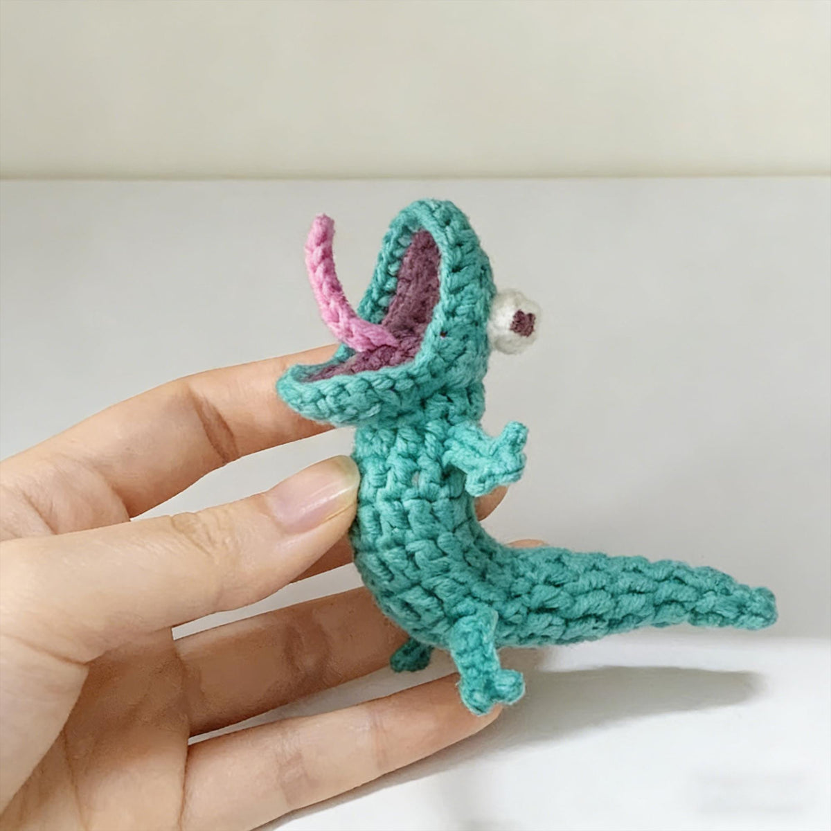 Crochet Mini Lizard Keychain | Handmade Amigurumi Animal Toy | Crocodile Doll | Funny Gift | Bag Charm