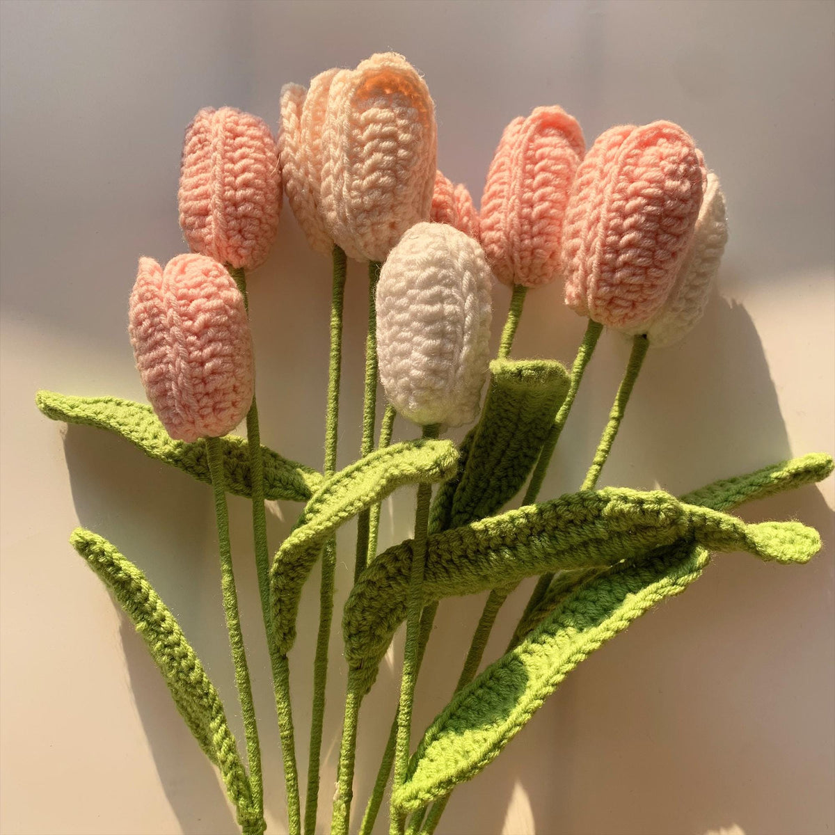 Handmade Crochet Tulip Bouquet, Knitted Flowers,  Home Decoration, Mother’s Day Gift