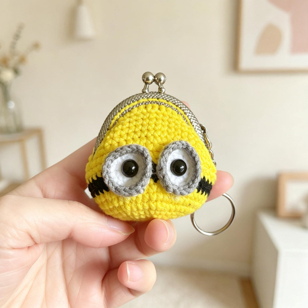 Crochet 5cm Coin Purse Handmade Mini Kiss Lock Plush Pouch Gift
