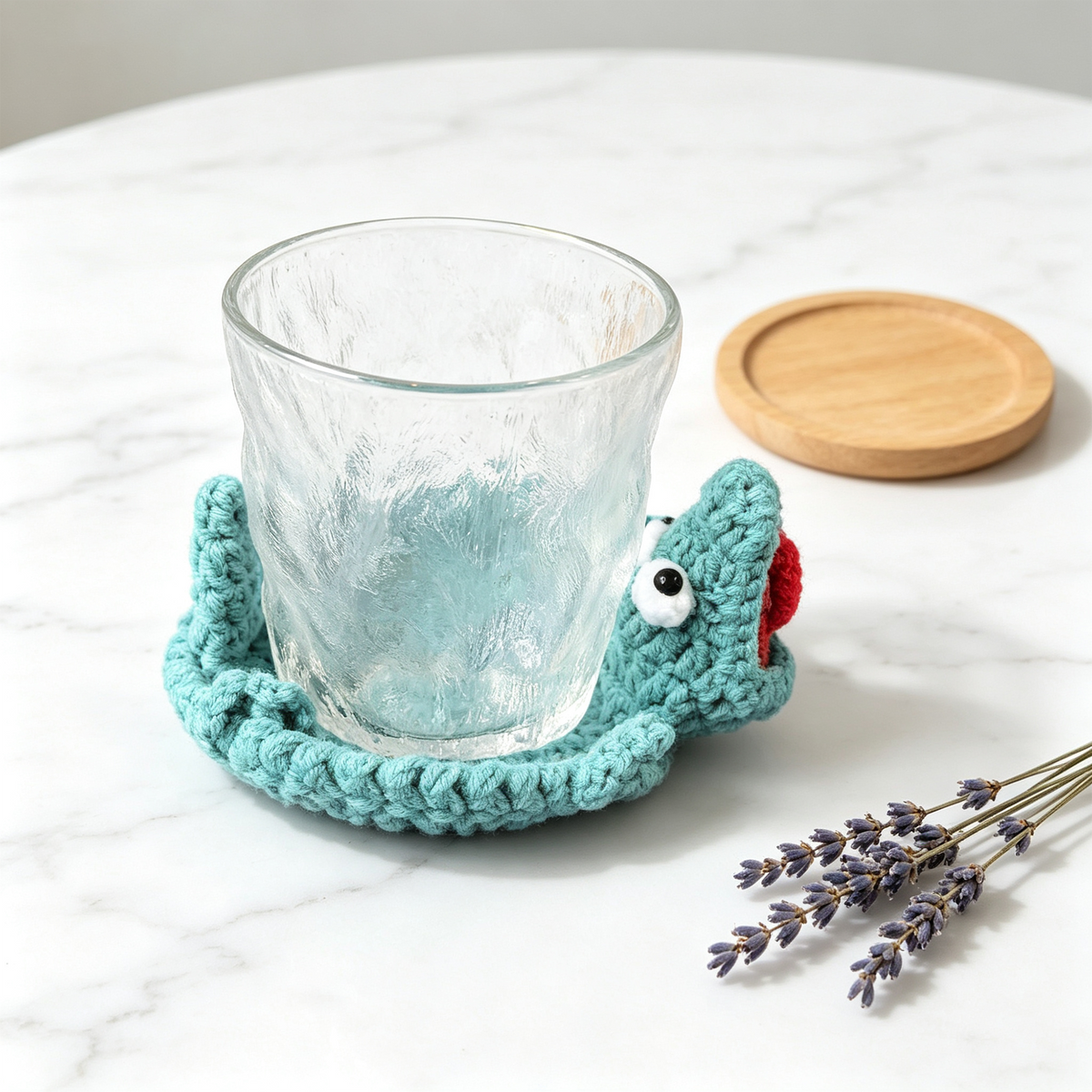 Handmade Crochet Peek-Up Mug Coaster – Cute Interactive Cup Mat